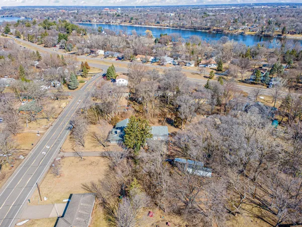 $185,000 | 1411 Winnetka Avenue North, Champlin, MN 55316