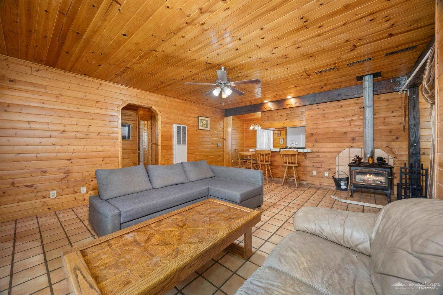 29972 Woodford-Tehachapi Road Keene, CA 93531 - Photo 9 of 46 Gallery Image 9