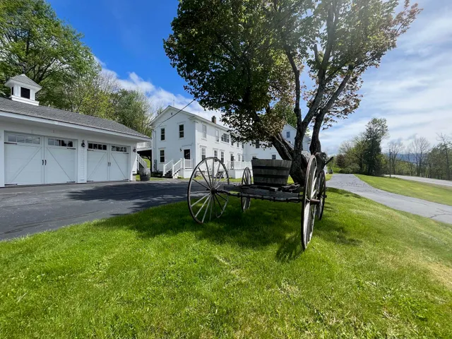 $2,250,000 | 959 Presidential Highway, Jefferson, NH 03583