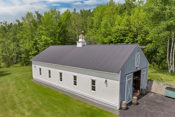 $2,250,000 | 959 Presidential Highway, Jefferson, NH 03583