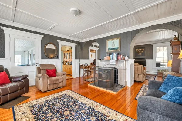 $2,250,000 | 959 Presidential Highway, Jefferson, NH 03583