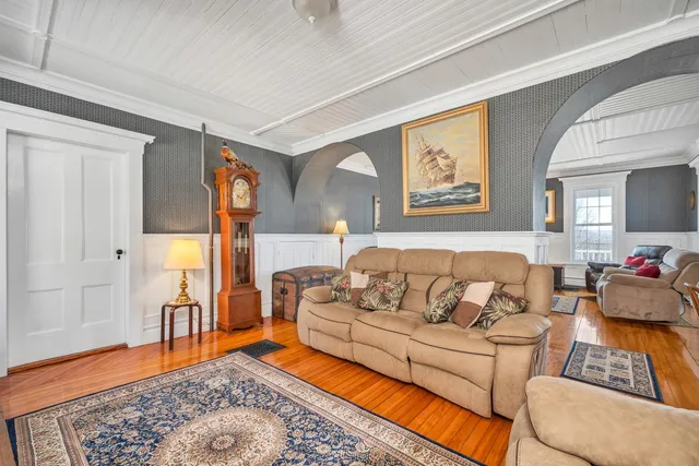 $2,250,000 | 959 Presidential Highway, Jefferson, NH 03583