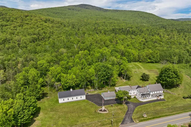 $2,250,000 | 959 Presidential Highway, Jefferson, NH 03583