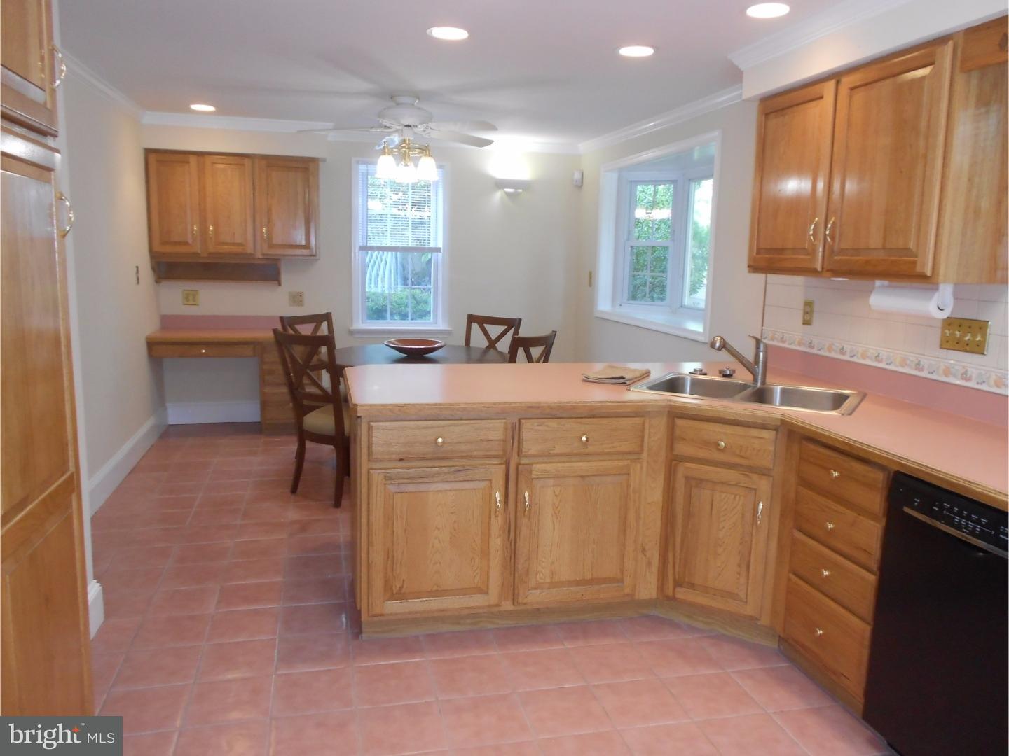 20 Norwyn Road Hatboro, PA 19040 - Photo 3 of 24 Kitchen