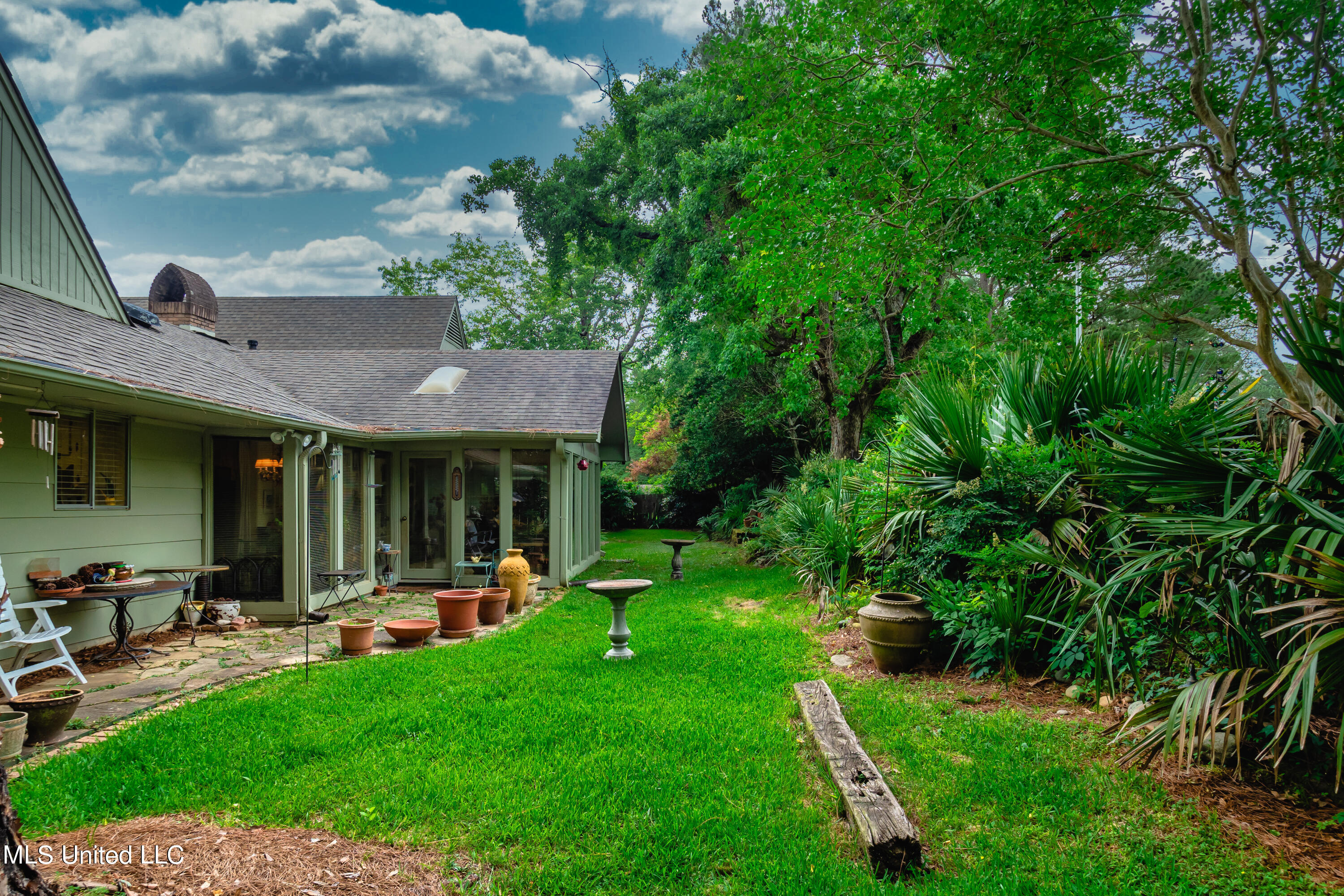 708 Dunton Road Clinton, MS 39056 - Photo 24 of 24 P5240065-Edit