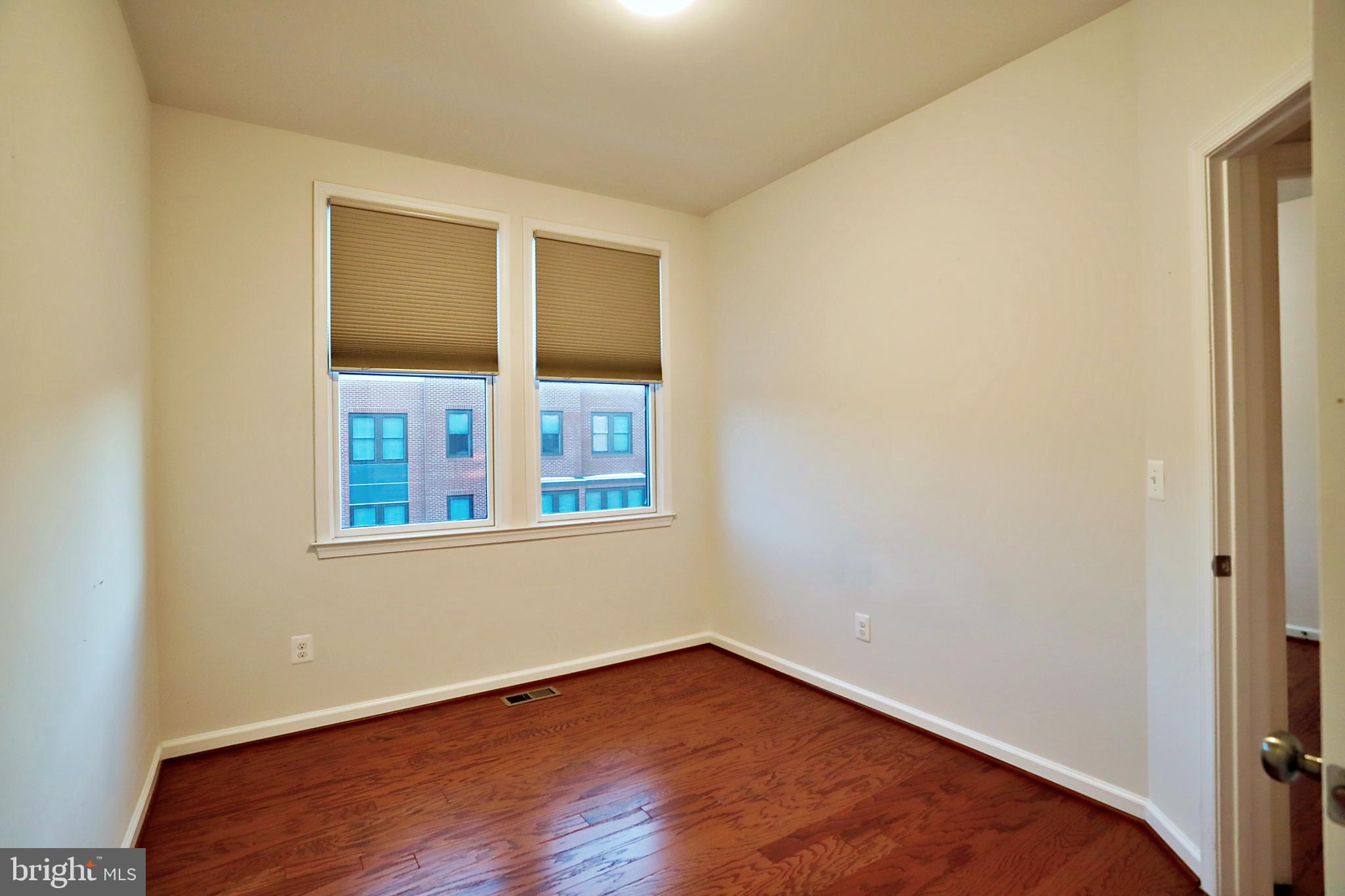 9158 Power House Road Lorton, VA 22079 - Photo 23 of 37