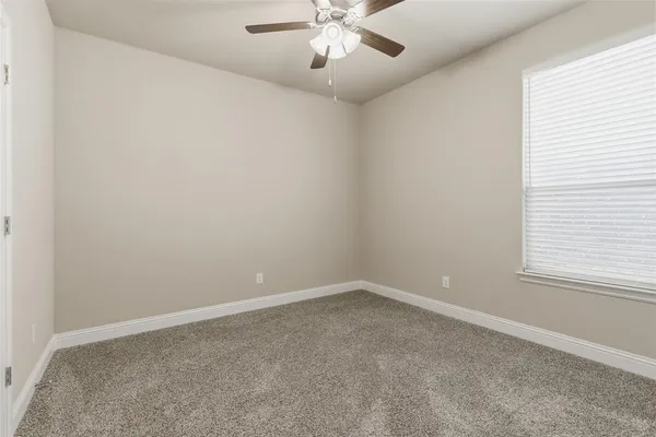 $2,800 | 1012 Kensington Way, Argyle, TX 76226