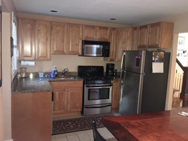 8 Spring Road, Unit A Nahant, MA 01908 - Photo 8 of 28 Gallery Image 8
