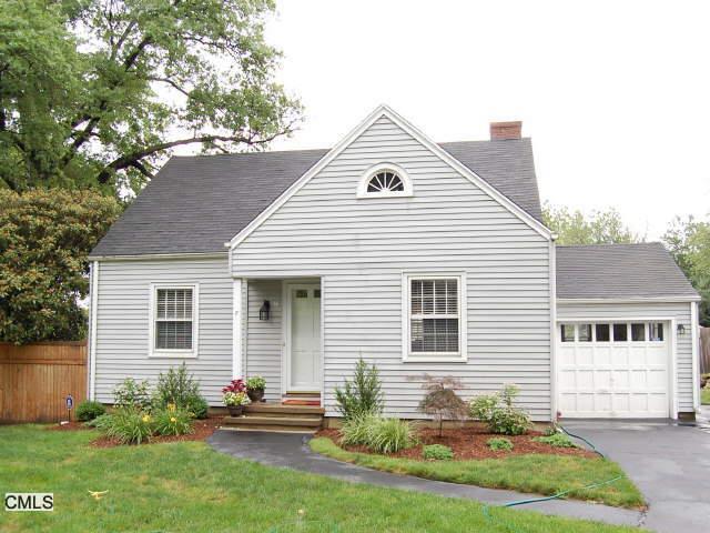7 Meadowcroft Road Fairfield, CT 06824 - Photo 1 of 1 Gallery Image 1
