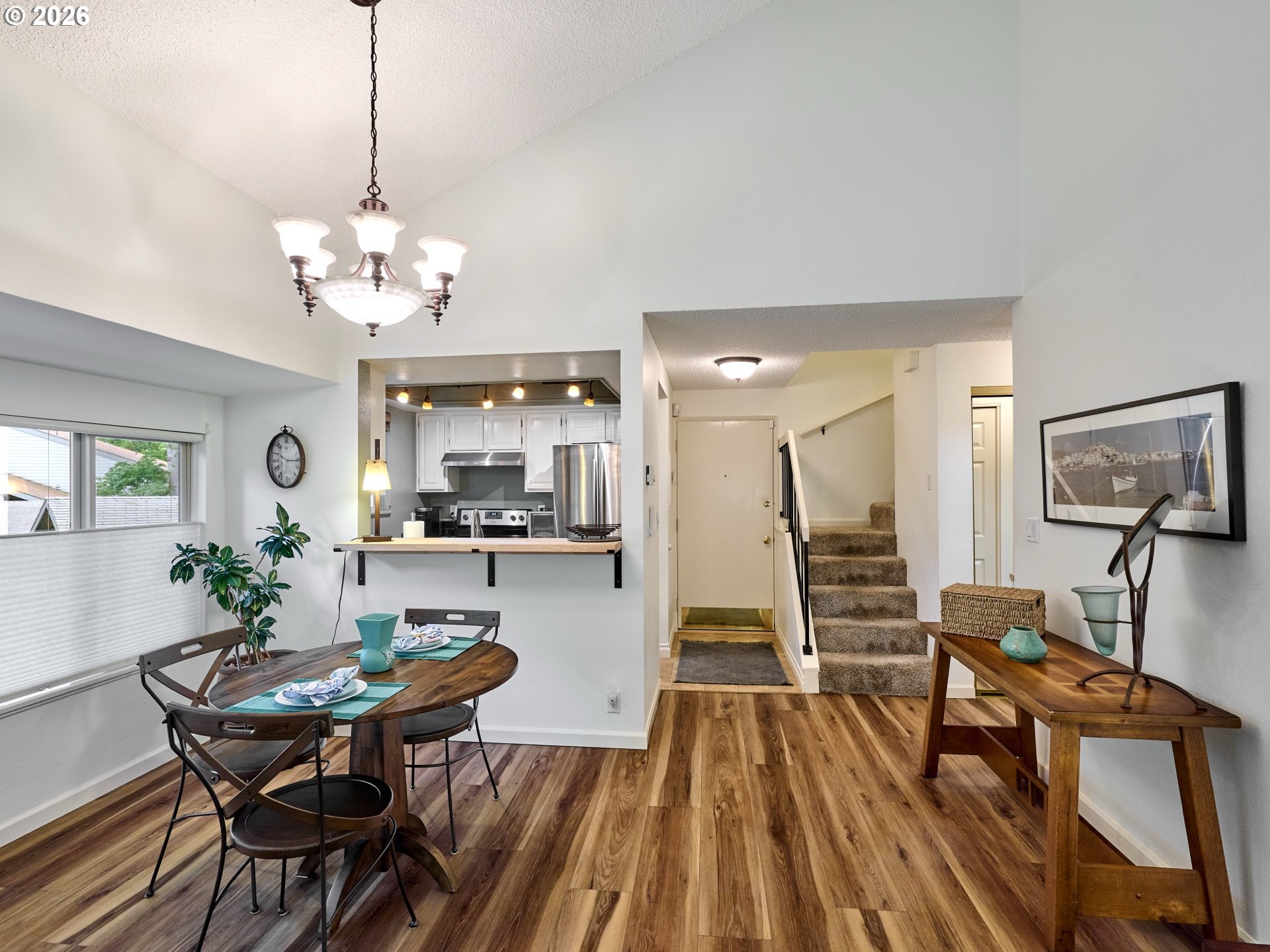 10276 Southwest Trapper Terrace Beaverton, OR 97008 - Photo 5 of 27