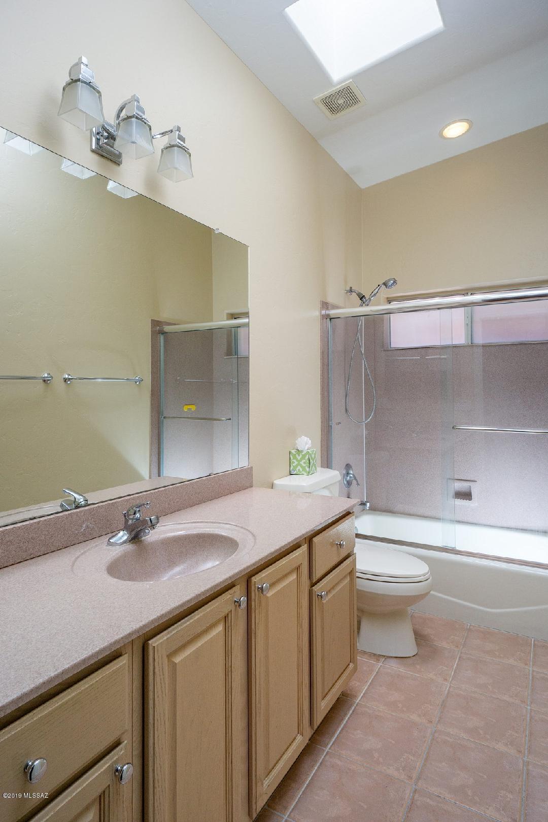 1493 East Tascal Loop Tucson, AZ 85737 - Photo 10 of 20