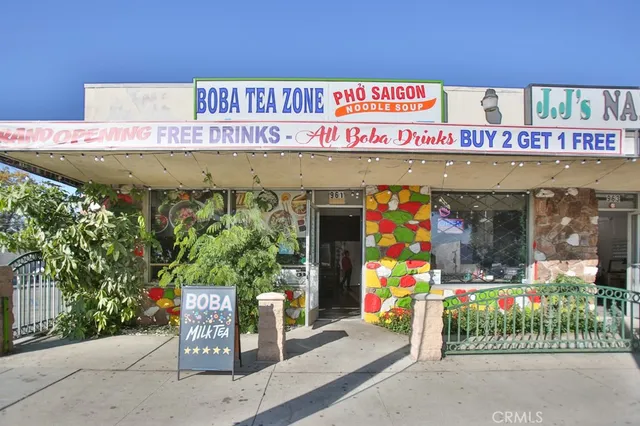 $999,500 | 961 East Mission Boulevard, Pomona, CA 91766