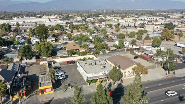 $999,500 | 961 East Mission Boulevard, Pomona, CA 91766