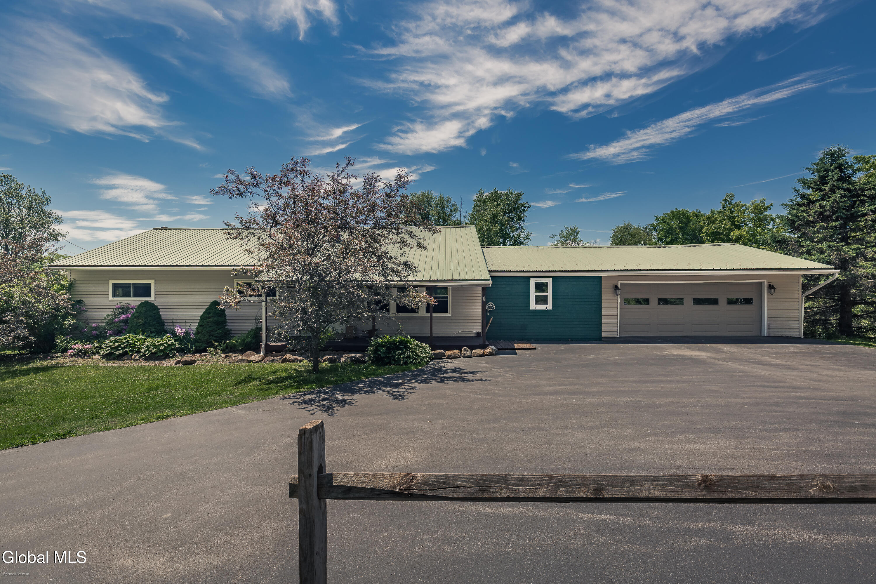 1302-County-Highway-107-Perth-NY