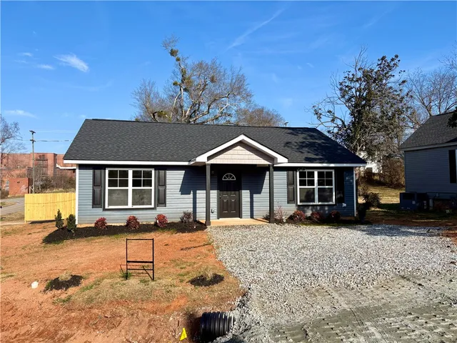 $219,000 | 1 A Padgett Street, Seneca, SC 29678