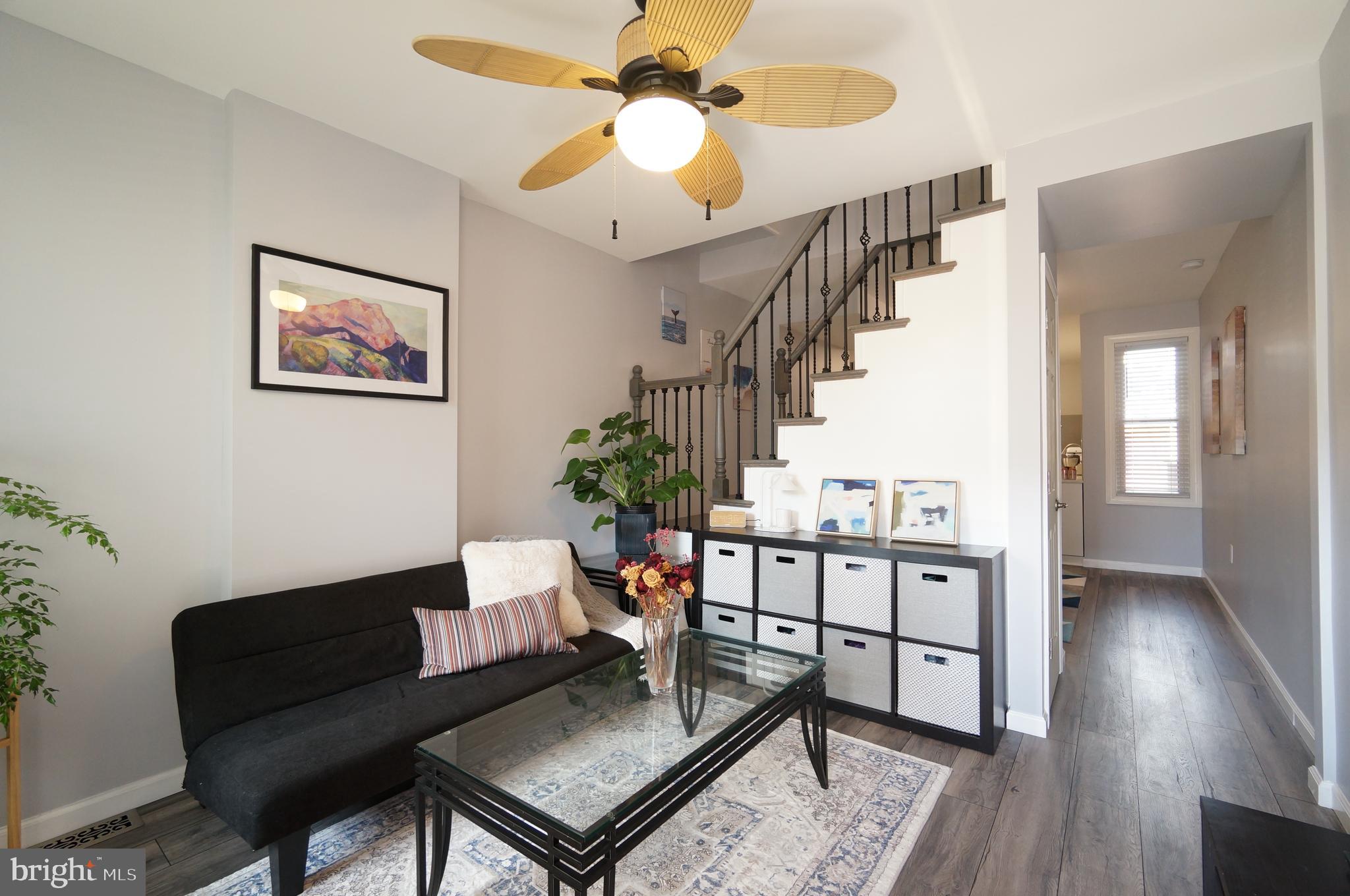 3509 Keswick Road Baltimore, MD 21211 - Photo 3 of 38 Living room