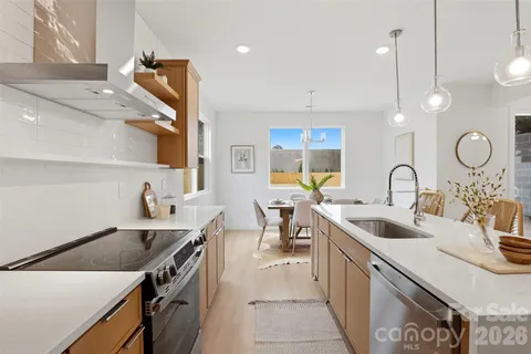 $600,000 | 2822 Dogwood Avenue, Charlotte, NC 28206