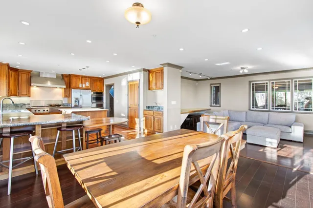 $2,575,000 | 107 Dolphine Avenue, El Granada, CA 94019