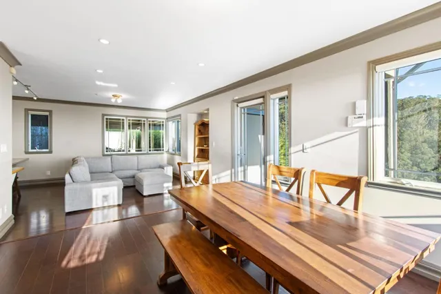 $2,575,000 | 107 Dolphine Avenue, El Granada, CA 94019