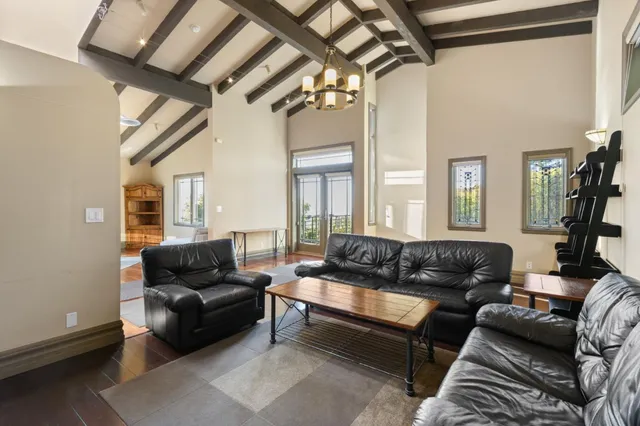 $2,575,000 | 107 Dolphine Avenue, El Granada, CA 94019