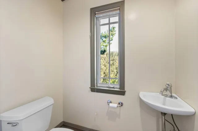 $2,575,000 | 107 Dolphine Avenue, El Granada, CA 94019