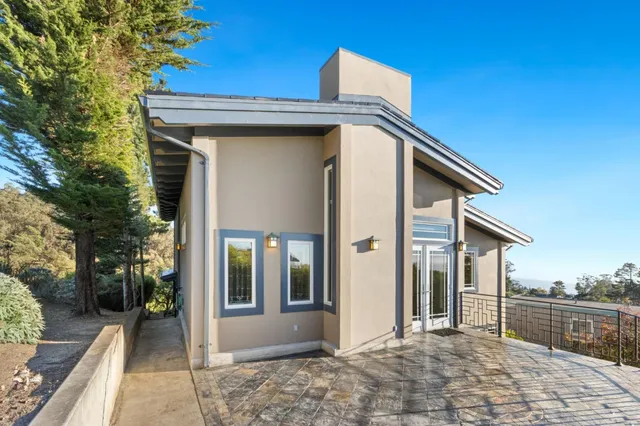 $2,450,000 | 107 Dolphine Avenue, El Granada, CA 94019