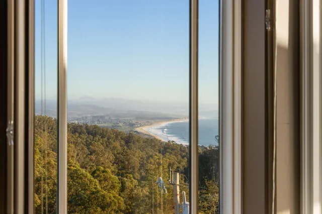 $2,575,000 | 107 Dolphine Avenue, El Granada, CA 94019