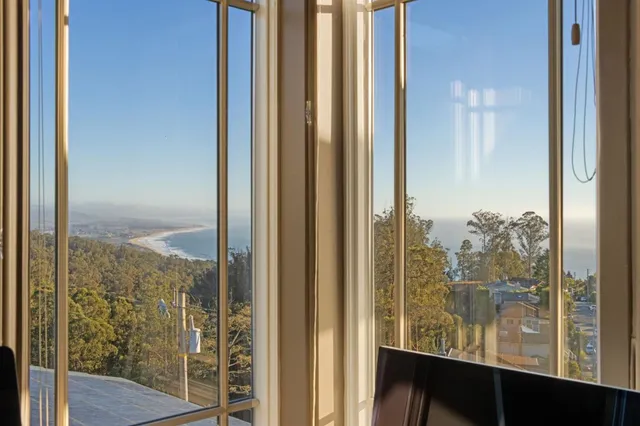 $2,575,000 | 107 Dolphine Avenue, El Granada, CA 94019