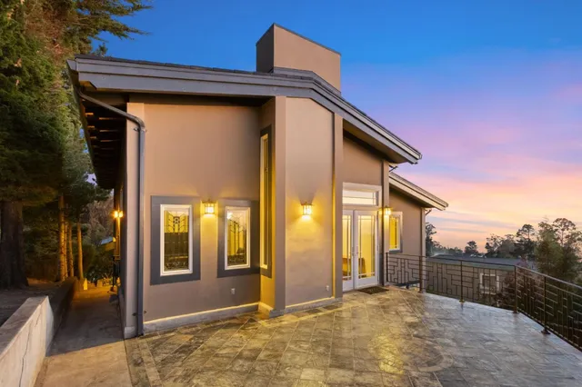 $2,450,000 | 107 Dolphine Avenue, El Granada, CA 94019