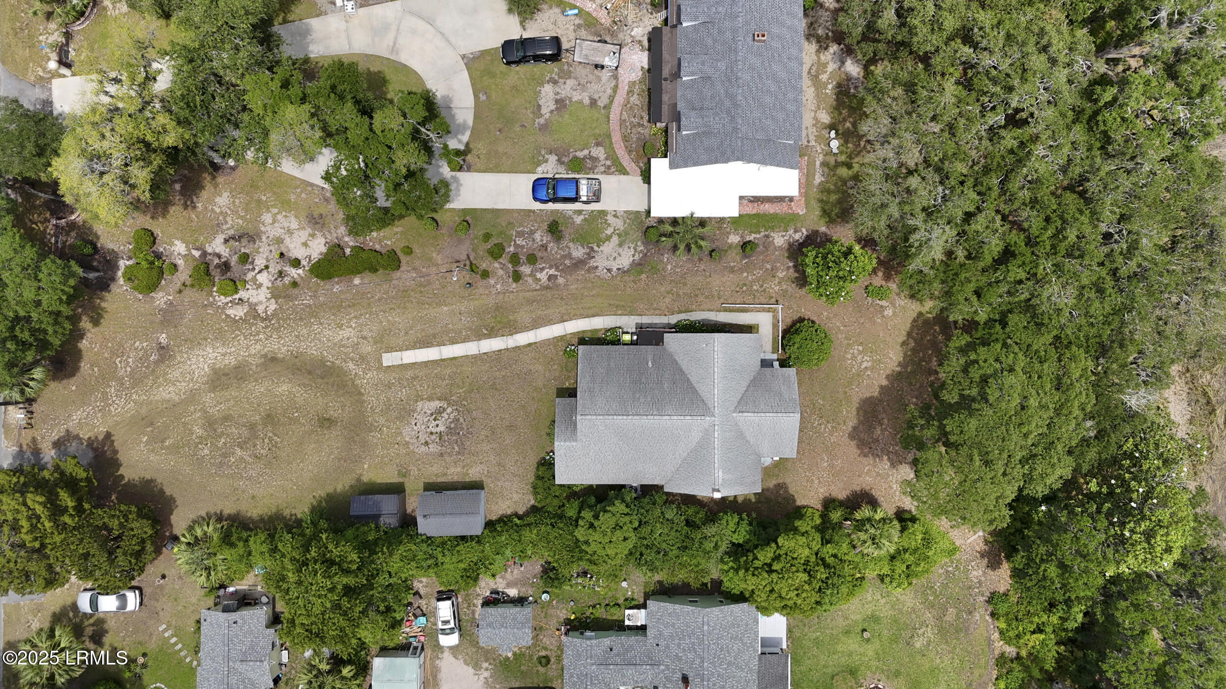 1413 Pigeon Point Road Beaufort, SC 29902 - Photo 9 of 74 dji_20250516130553_0023_d