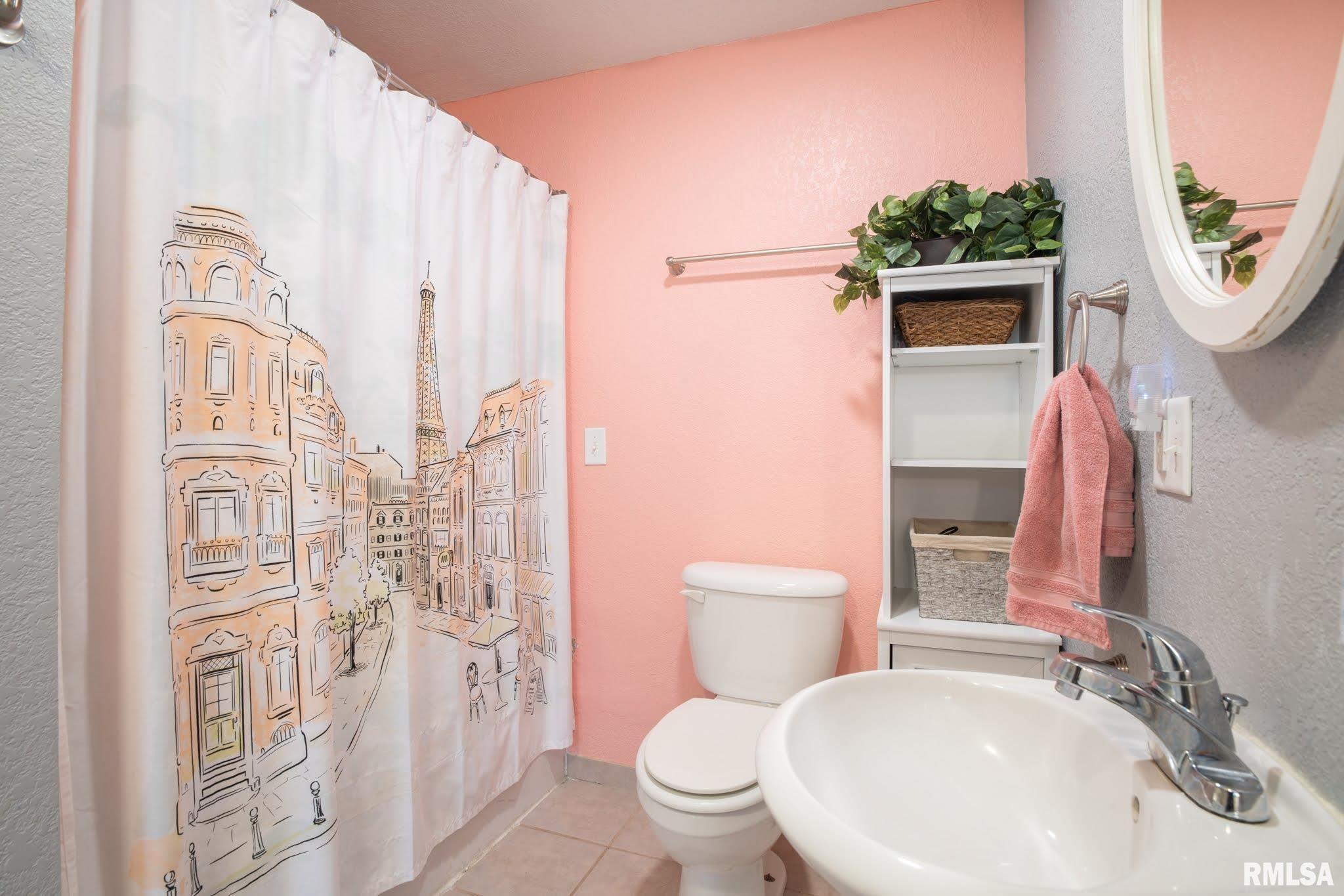 302 Joliet Road Marquette Heights, IL 61554 - Photo 33 of 44 Gallery Image 33