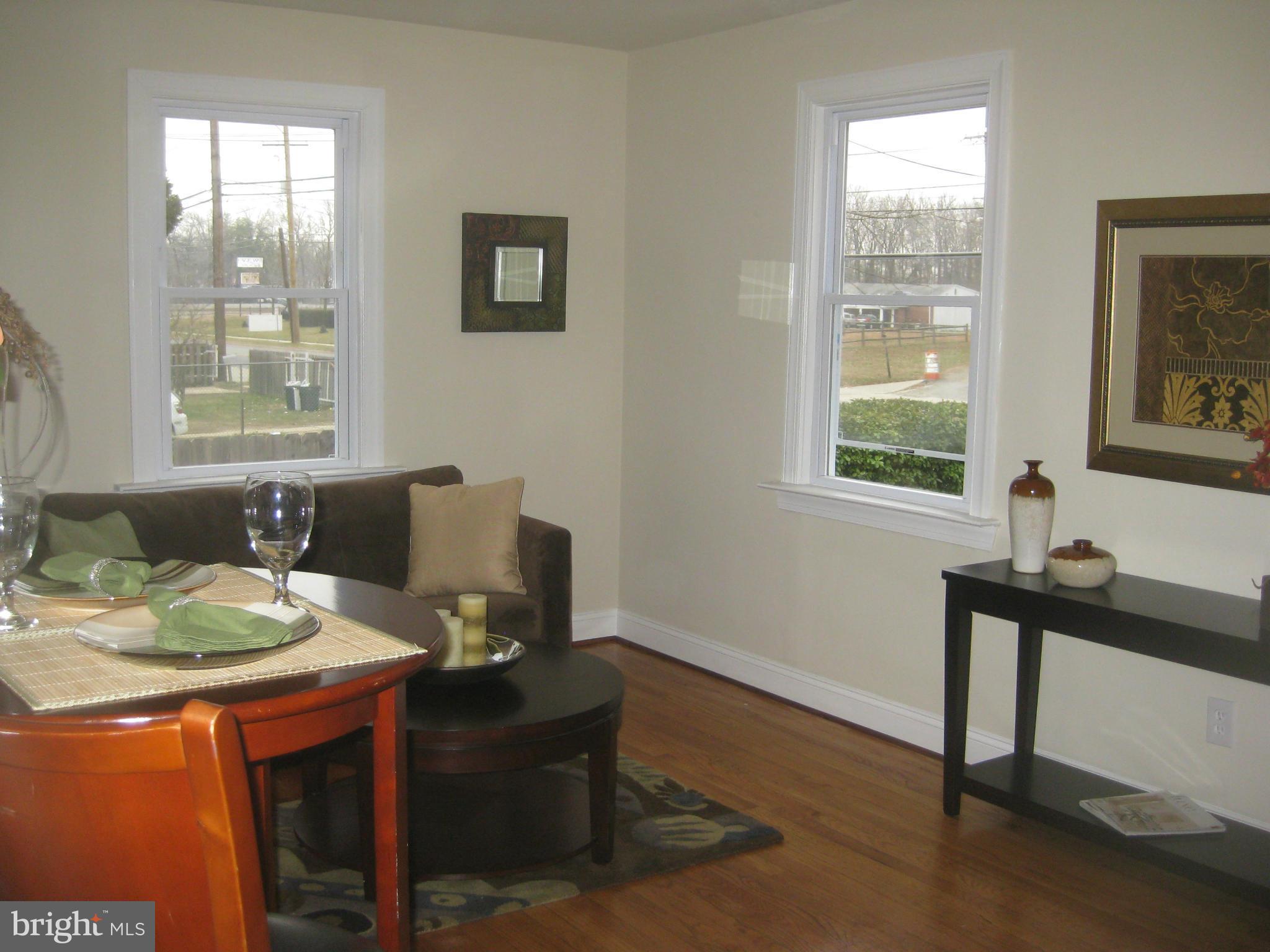 6516 Suitland Road Morningside, MD 20746 - Photo 8 of 17 Interior (General)