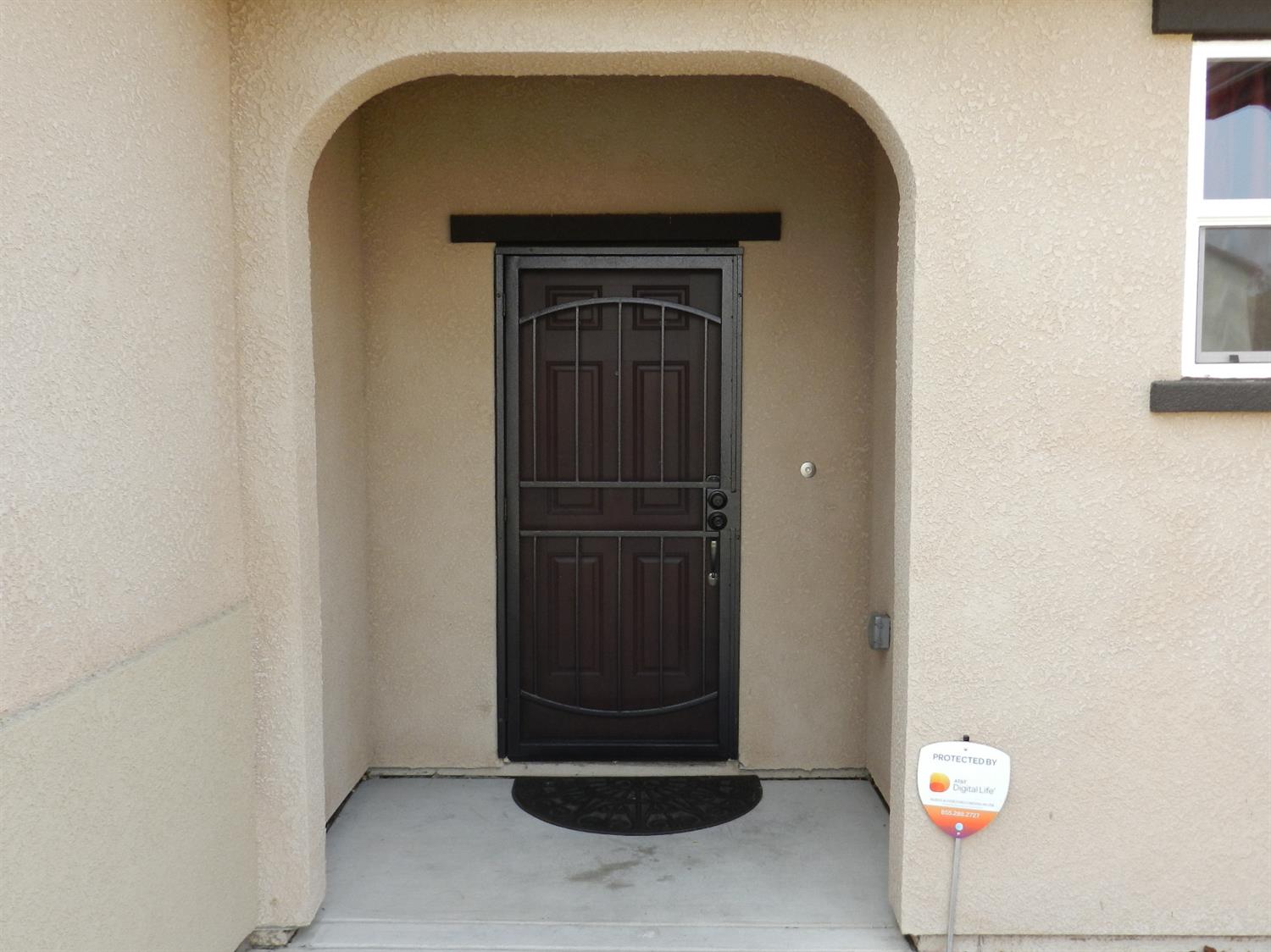 852 Morris Lane Madera, CA 93637 - Photo 3 of 18