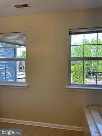 $3,000 | 310 West High Street, Unit A, Glassboro, NJ 08028