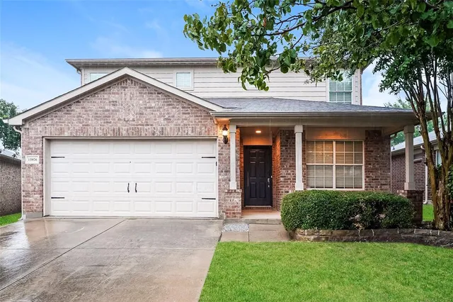 $2,550 | 15976 Avenel Way, Fort Worth, TX 76177