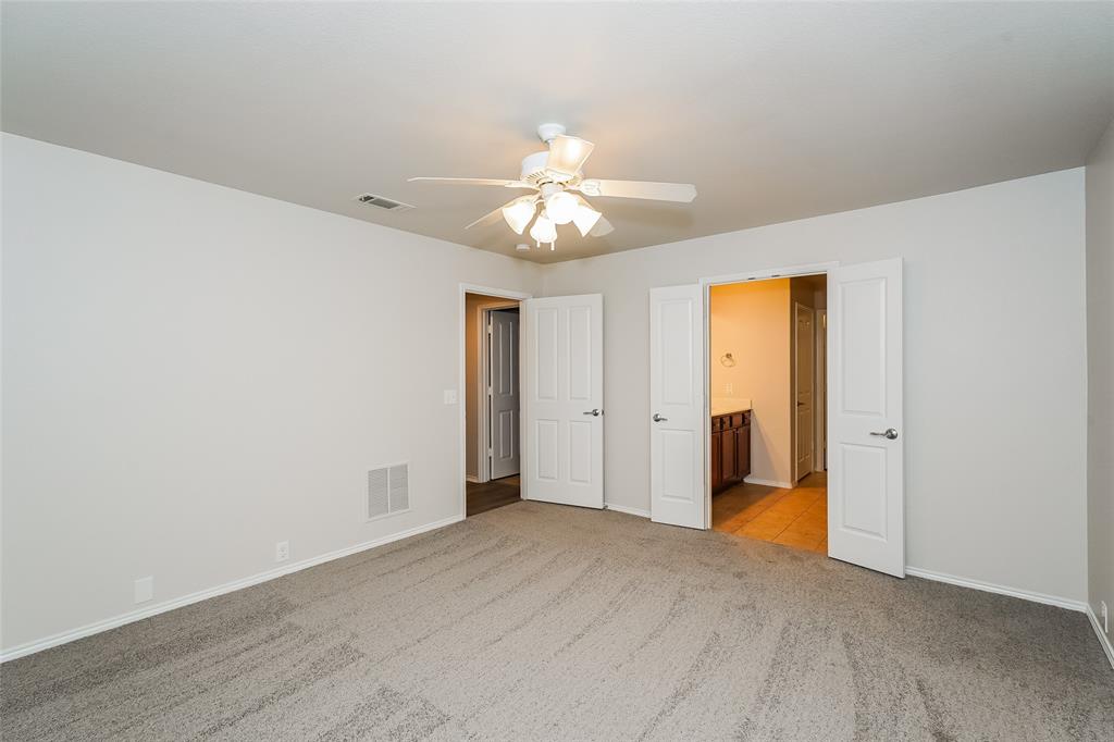 15976 Avenel Way Fort Worth, TX 76177 - Photo 9 of 17