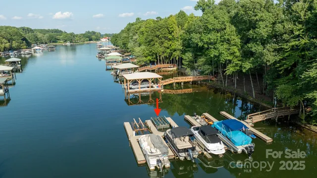 $300,000 | 0 Hawkes Bay Court, Unit 121, Denver, NC 28037