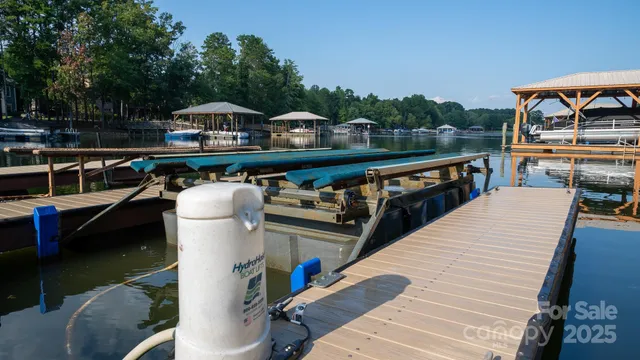 $300,000 | 0 Hawkes Bay Court, Unit 121, Denver, NC 28037