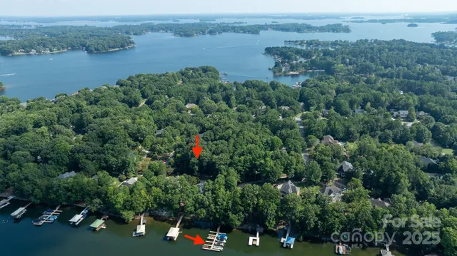 $300,000 | 0 Hawkes Bay Court, Unit 121, Denver, NC 28037