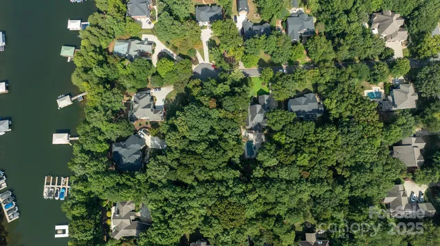 $300,000 | 0 Hawkes Bay Court, Unit 121, Denver, NC 28037