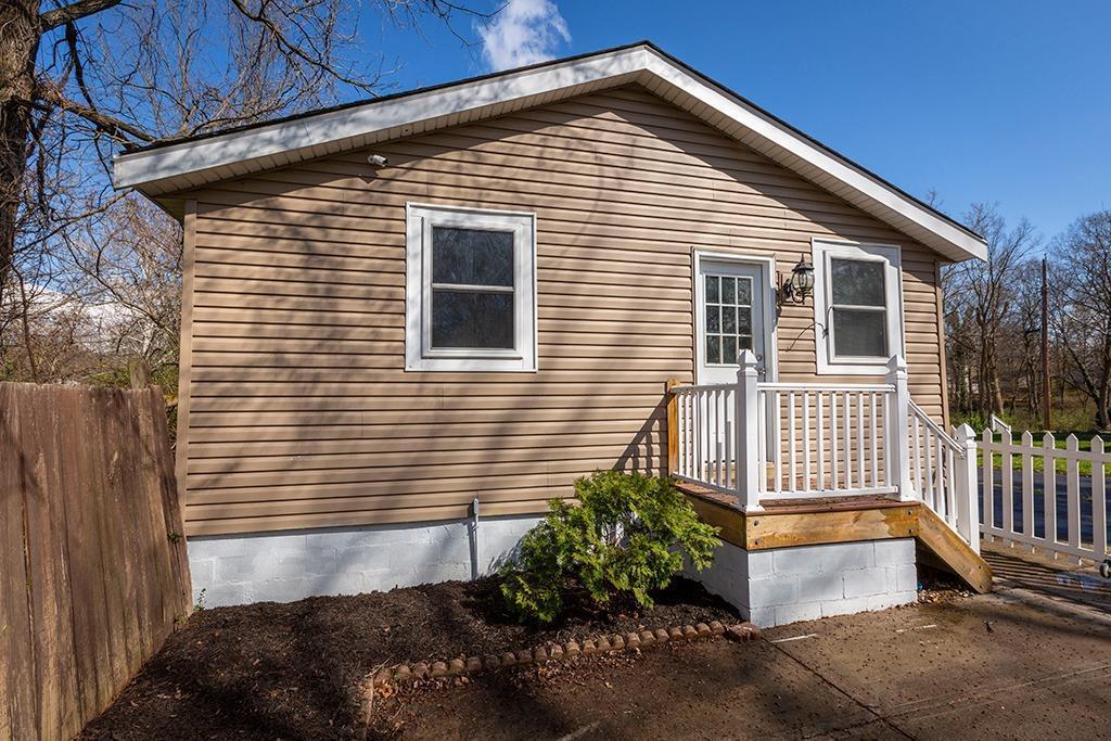 1355 Stanley Road Cincinnati, OH 45230 - Photo 6 of 30 Gallery Image 6