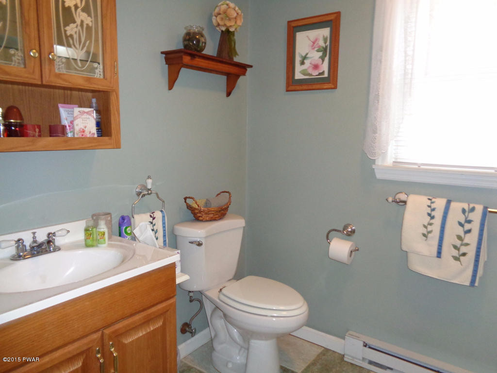 116 Lords Brook Road Greeley, PA 18425 - Photo 19 of 41 Gallery Image 19