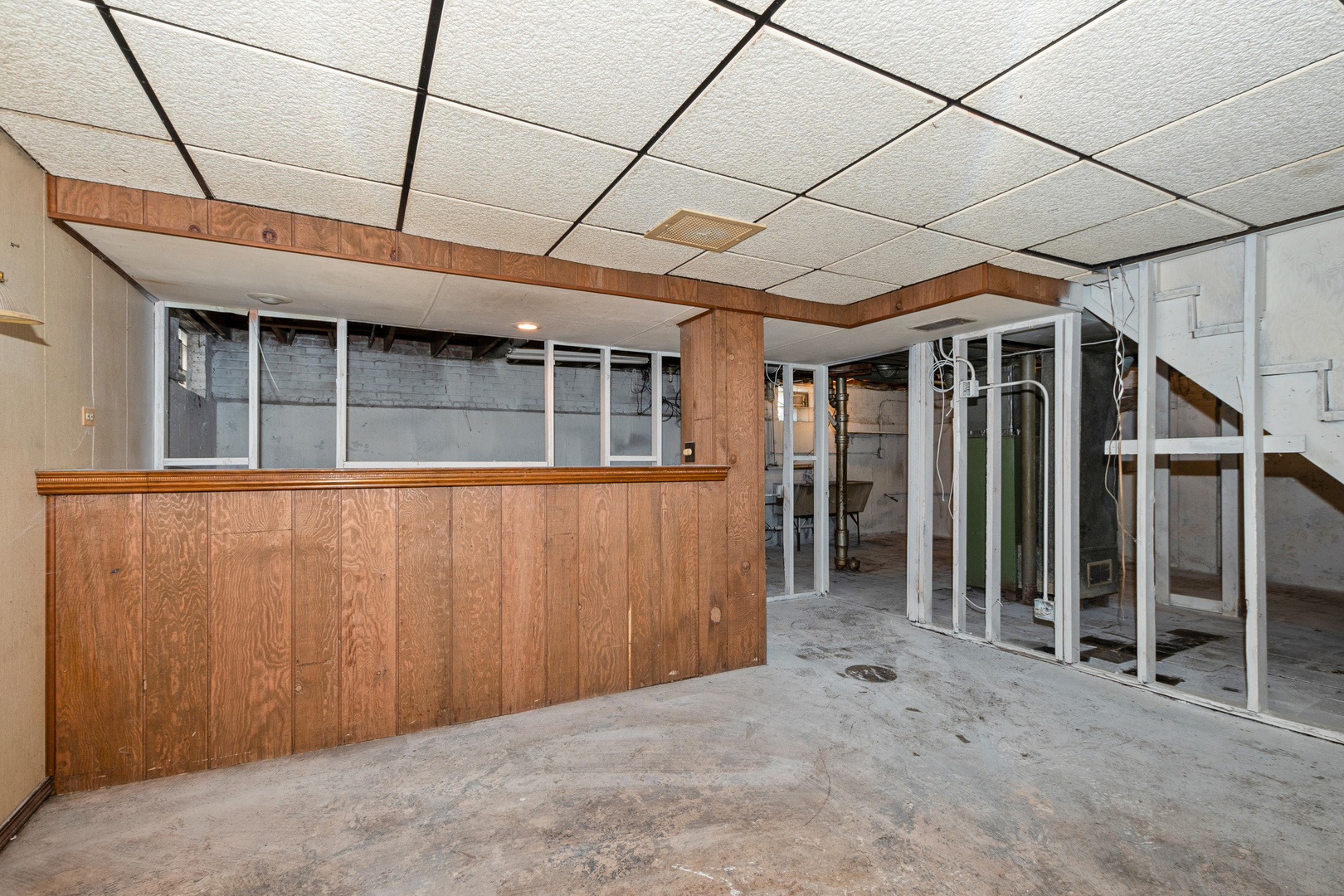1473 Wentworth Avenue Calumet City, IL 60409 - Photo 17 of 18 a view of a house with wooden fence