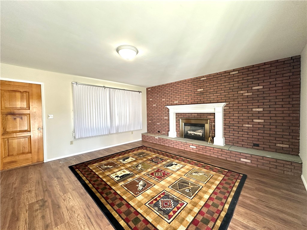 328 Commerce Street Corning, NY 14830 - Photo 15 of 34