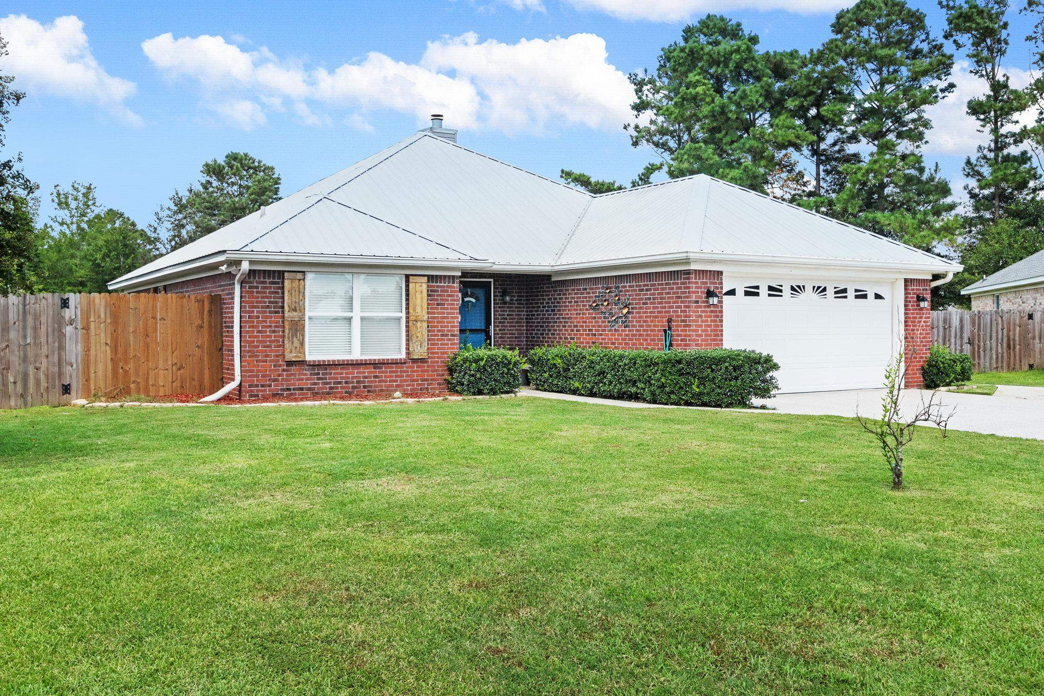 16898 Sugar Loop Foley, AL 36535 - Photo 4 of 67 Front Of Structure