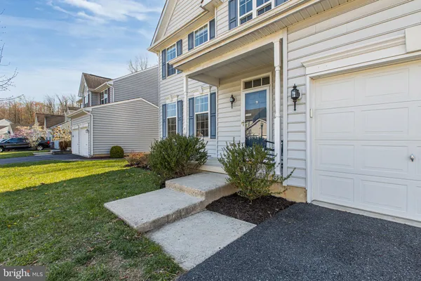 $590,000 | 419 Bergenia Loop, Bear, DE 19701