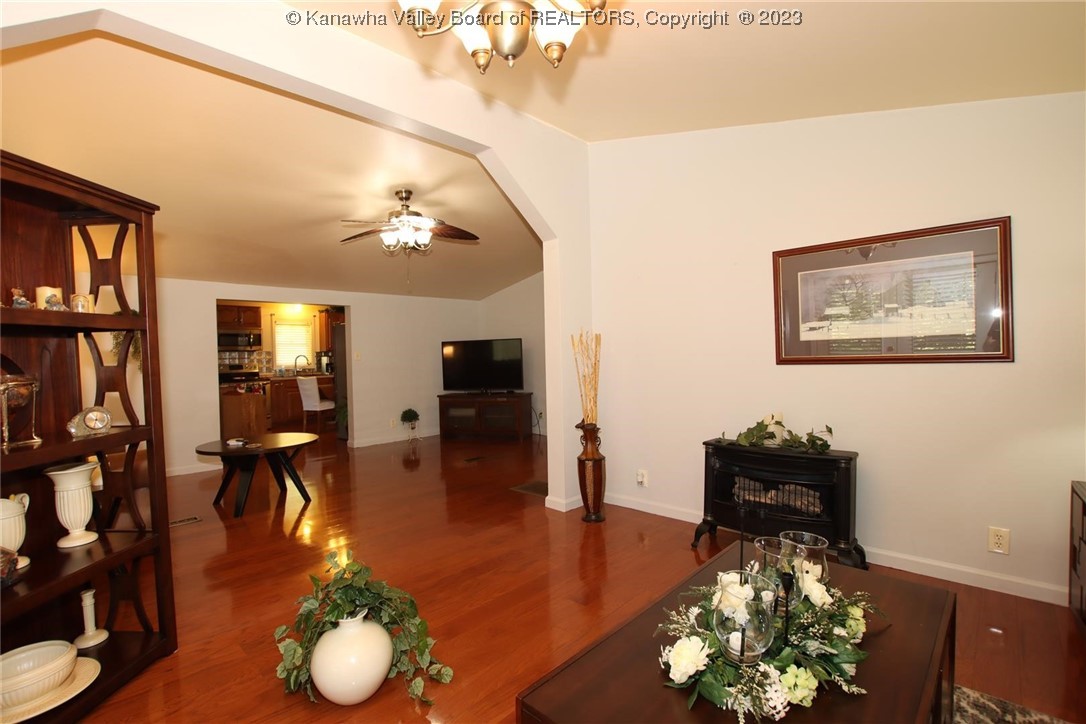 987 Upper Gore Addition Road Tornado, WV 25202 - Photo 26 of 49 Gallery Image 26