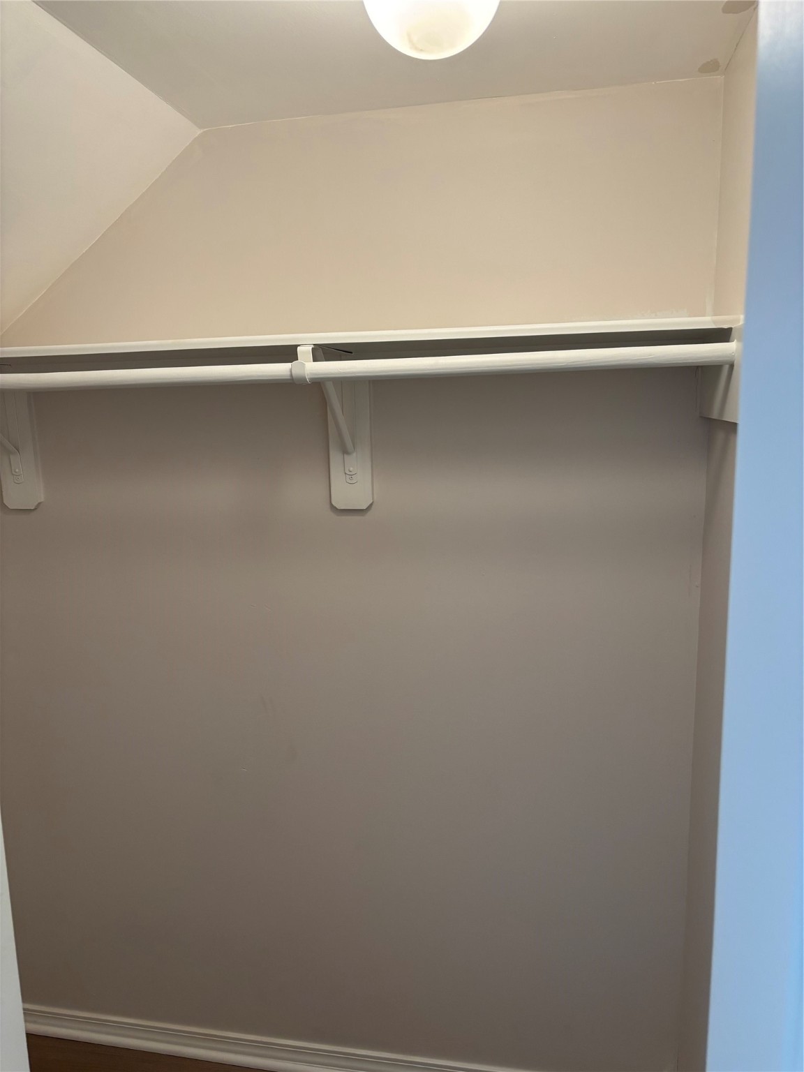 1417 Paige Street Houston, TX 77003 - Photo 18 of 21 a close up view of small space