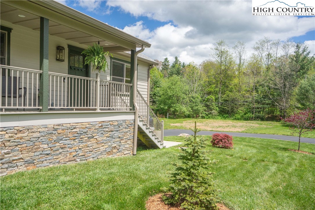 667 Ransom Street Blowing Rock, NC 28605 - Photo 29 of 35 Gallery Image 29