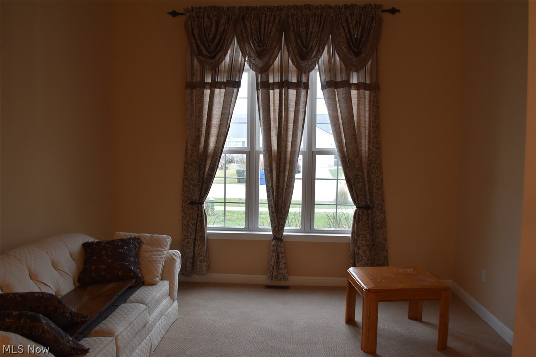 37624 Sandy Ridge Drive North Ridgeville, OH 44039 - Photo 5 of 17 Gallery Image 5